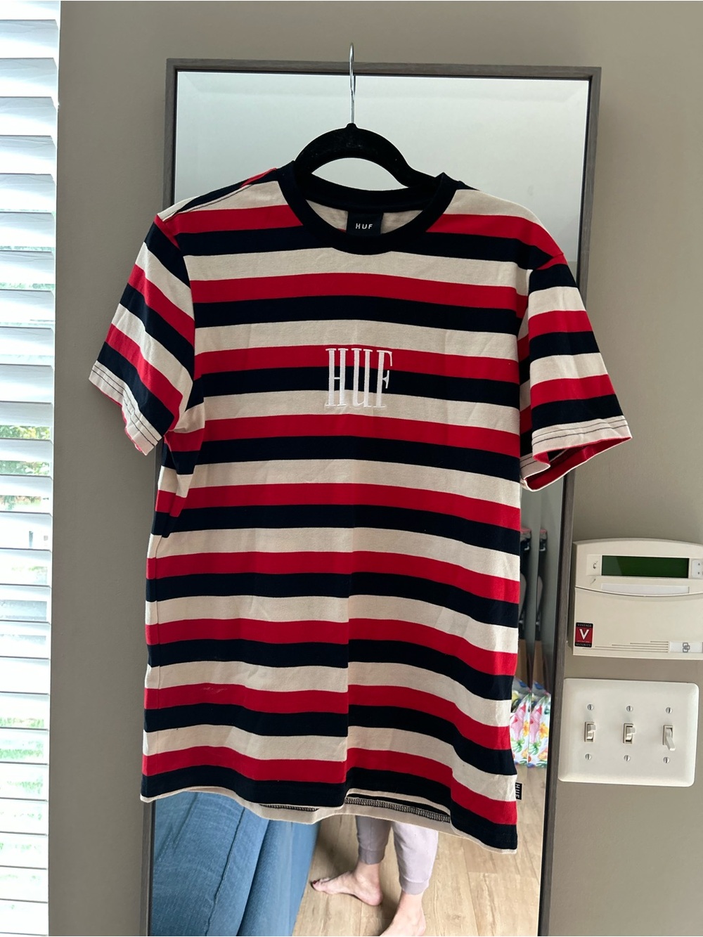 HUF Red, Black & Cream Striped Logo Tee Size Medium